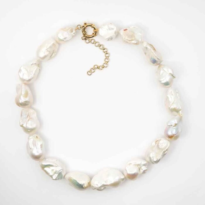 White Baroque pearl Necklace in 18k Gold Plated Silver - Image 2