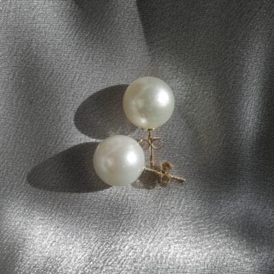 South Sea Pearl Stud Earring - White 14mm in 18k Gold